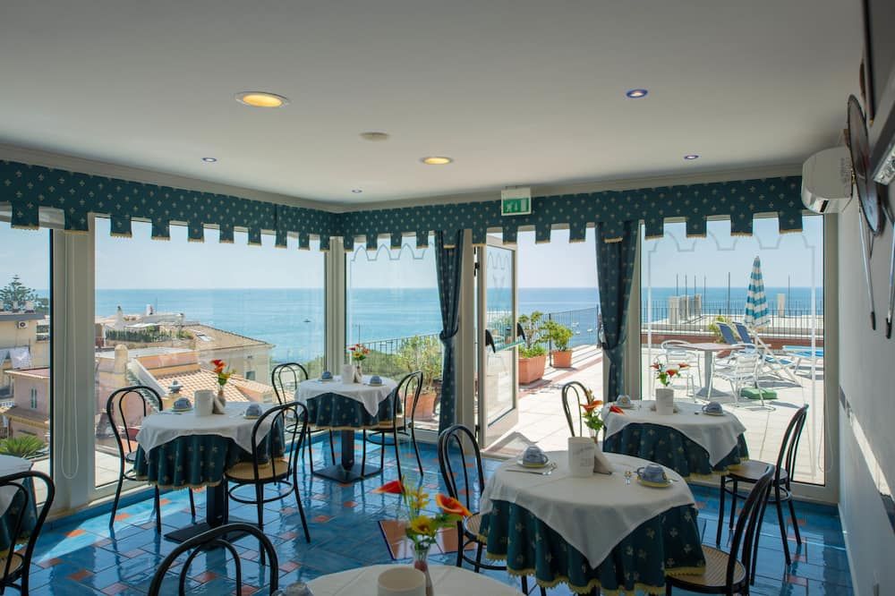 Riviera B&b Rooms And Apartament Sea-View - Maiori
