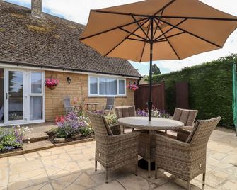 3 Granbrook Lane - Chipping Campden - Patio