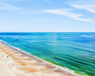 Beachfront condo with furnished balcony, amazing pool, tennis, & mini-golf - Fernandina Beach - Plaj