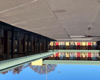 Ashton Motel - Tumut - Zwembad