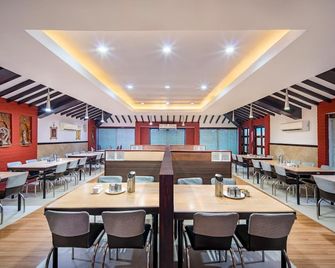 Hotel Sadhabishegam - Mayiladuthurai - Restaurante