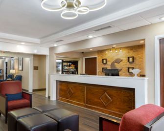 Comfort Inn & Suites - near Robins Air Force Base Main Gate - Warner Robins - Resepsjon