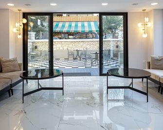 Jo An Palace - ריתימנו - לובי