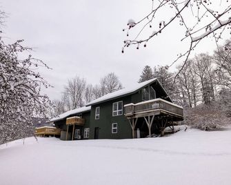 Dreamy, contemporary 3-bedroom country home in Sandgate - Great for families! - Sandgate - Building