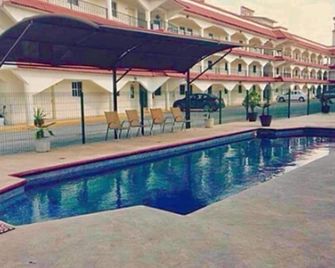 Hotel Go Inn - Monclova - Bazén