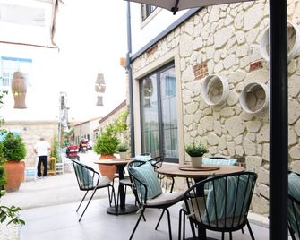 Sulty's Alacati - Alaçati - Veranda