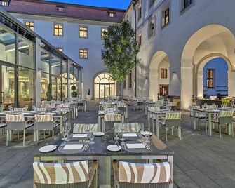 Augustine Hotel Prague - Prague - Restaurant