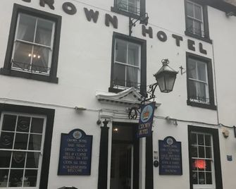 Crown - Langholm - Building