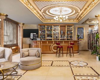 Wyndham Istanbul Old City - Istanbul - Bar