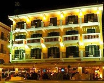 Aeolis Hotel - Samos - Budova