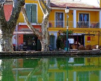 Hôtel de l'Etang - Cucuron