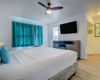 Leeward Motel By Capital O North Miami Beachside - Miami - Bedroom