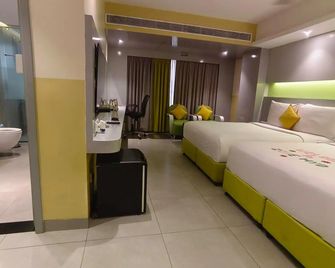 Zibe Hyderabad By Grt Hotels - Hyderabad