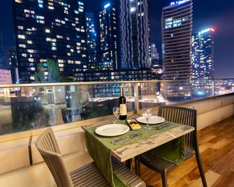 ibis Styles Istanbul Bomonti - Istanbul - Balcony