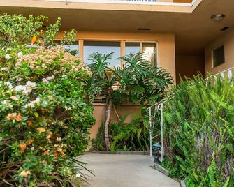 Cal Mar Hotel Suites - סנטה מוניקה - נוף חיצוני