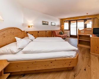 Hotel Villa Monica - Dobbiaco/Toblach - Dormitor