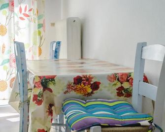 Hotel Theo - Panagia - Sală de mese