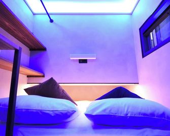 The Hyve Capsule hostel Amsterdam - אמסטרדם - חדר שינה