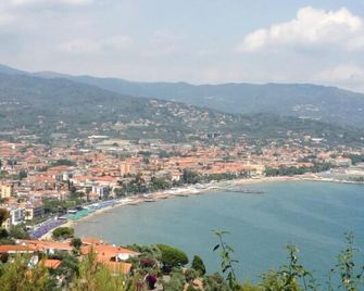 Hotel Nettuno - Diano Marina