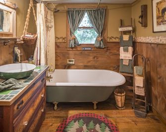 Country Woods Inn - Glen Rose