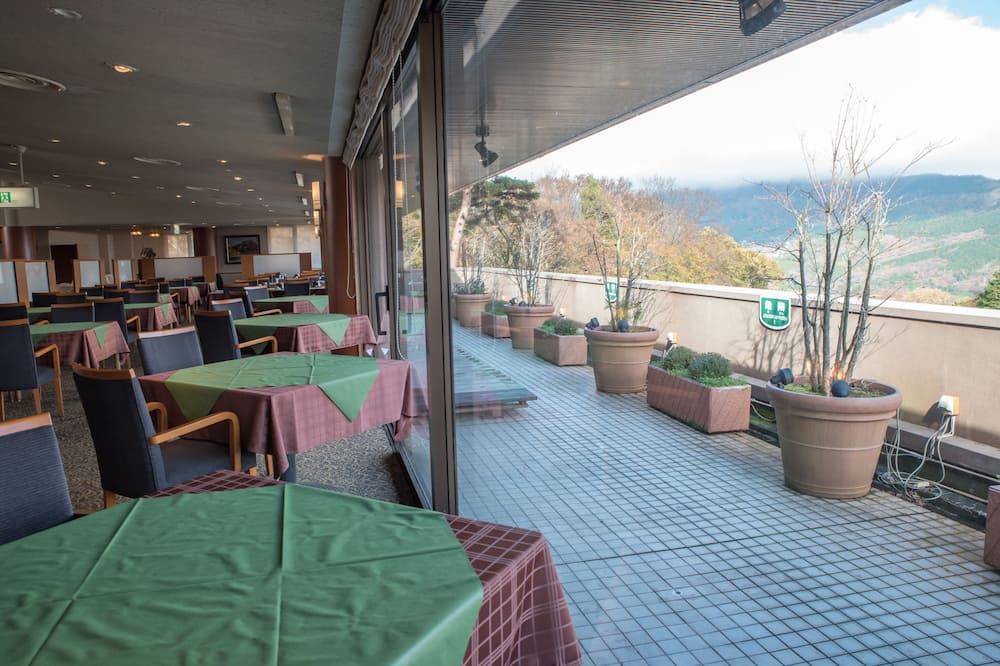 ويستيريان لايف كلوب فيردي نو موري