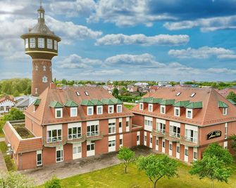 Turmhotel Schwedt - Schwedt - Building