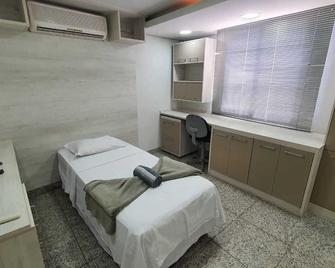 M.E.C Office Hostel - Niterói - Camera da letto