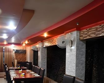 Mir Continental Hotel - Muzaffarabad - Restaurant