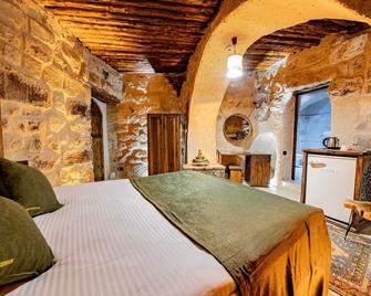 Ages in Cappadocia - Uchisar - Bedroom