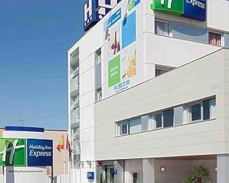 Holiday Inn Express Madrid - Alcobendas by IHG - Alcobendas - Building
