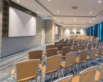 Holiday Inn Düsseldorf City – Toulouser Allee - Düsseldorf - Meetingraum