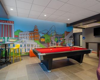 Tru by Hilton Ashland - Ashland - Lobby