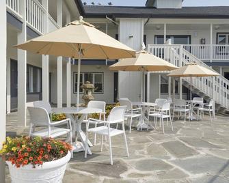 A Wave Inn - Montauk - Terasa