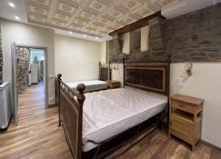 Cortona Suite - The House With Well And The Frescos Palace - Cortona - Bedroom