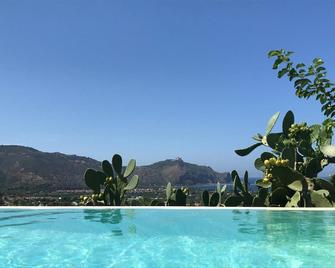 Casa Delle Sirene nto Principe - Falcone