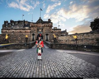 Holiday Inn Express Edinburgh - Royal Mile By IHG - Edimburgo