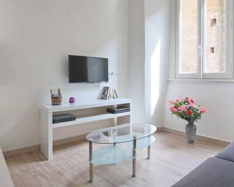 Italianway - Vitani 30 - Como - Living room
