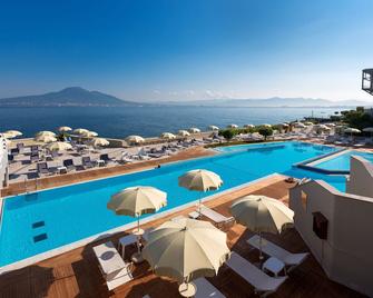 Towers Hotel Stabiae Sorrento Coast - Castellammare di Stabia - Piscina