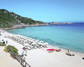 Holiday Home Capo Testa by Interhome - Santa Teresa Gallura - Spiaggia