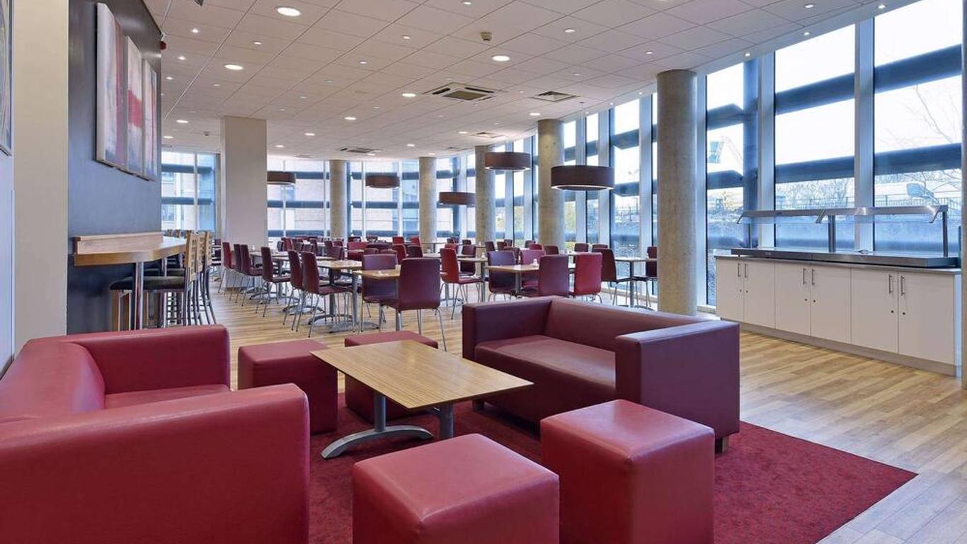 Travelodge Windsor Central