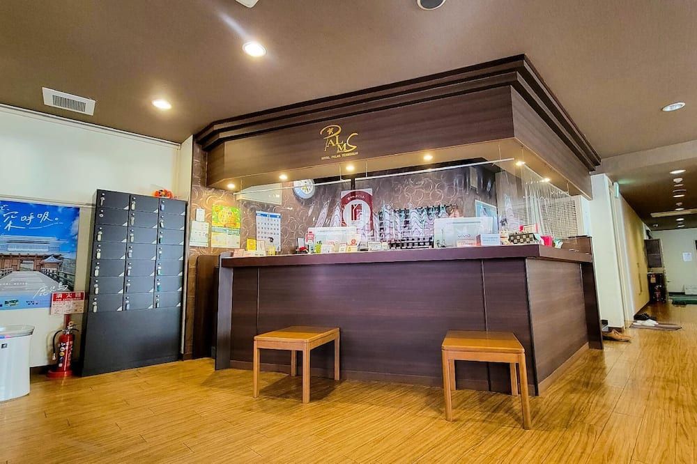 Hotel Palms Tenmonkan