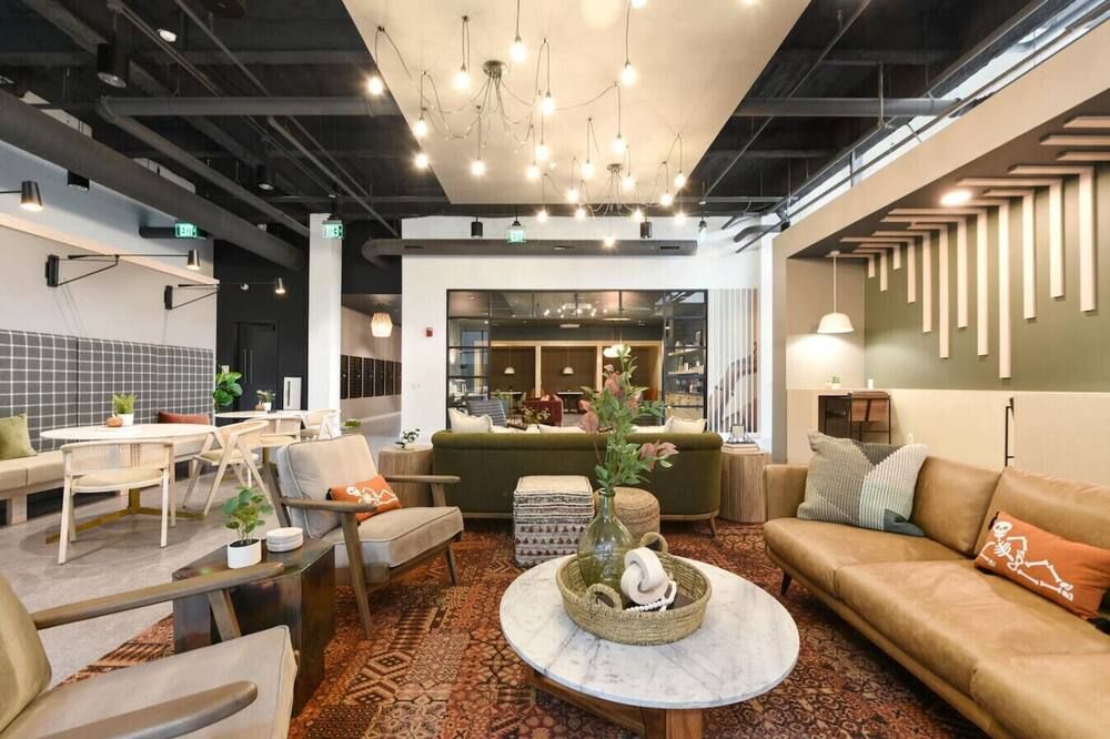 Hulu, Gym With Parking Near Upmc, Pitt Uni, Shopping - بيتسبرغ - ردهة