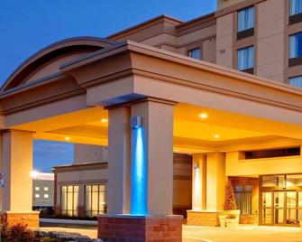 Newmarket Hotel and Suites - Newmarket - Gebäude