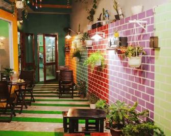 Nha Sin's Homestay - Hostel - Tuy Hoa - Patio