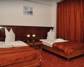 Hotel Emma Est - Craiova