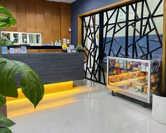 T.U.B. Mansion - Amphoe Pak Kret - Receptie