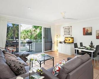 Paradise in the Tropics - Palm Cove - Sala de estar