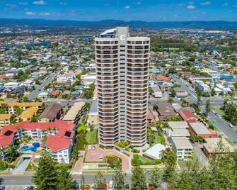 Burleigh Esplanade Apartments - Burleigh Heads - Building