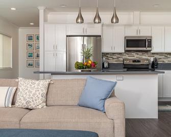 Ho'omaha Haven, Modern Remodel, 2 Kitchens, A/C - Waianae - Cuisine