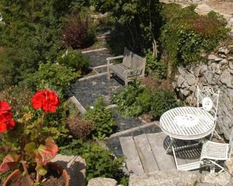 Water Mill set in a private valley with outdoor communal pool. - Meymac - Patio